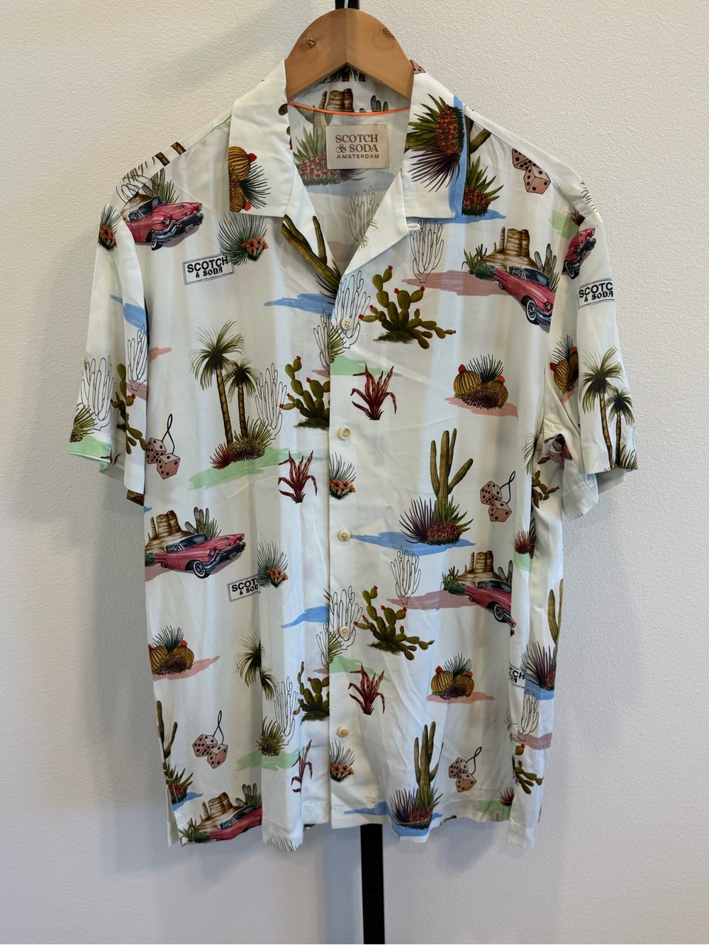 NWT Scotch & Soda Desert Motif Camp Short Sleeve Button Down Shirt Medium Resort